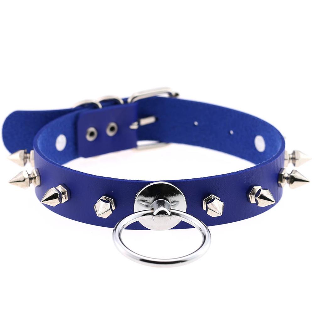 STUDDED LEATHER NECKLACE