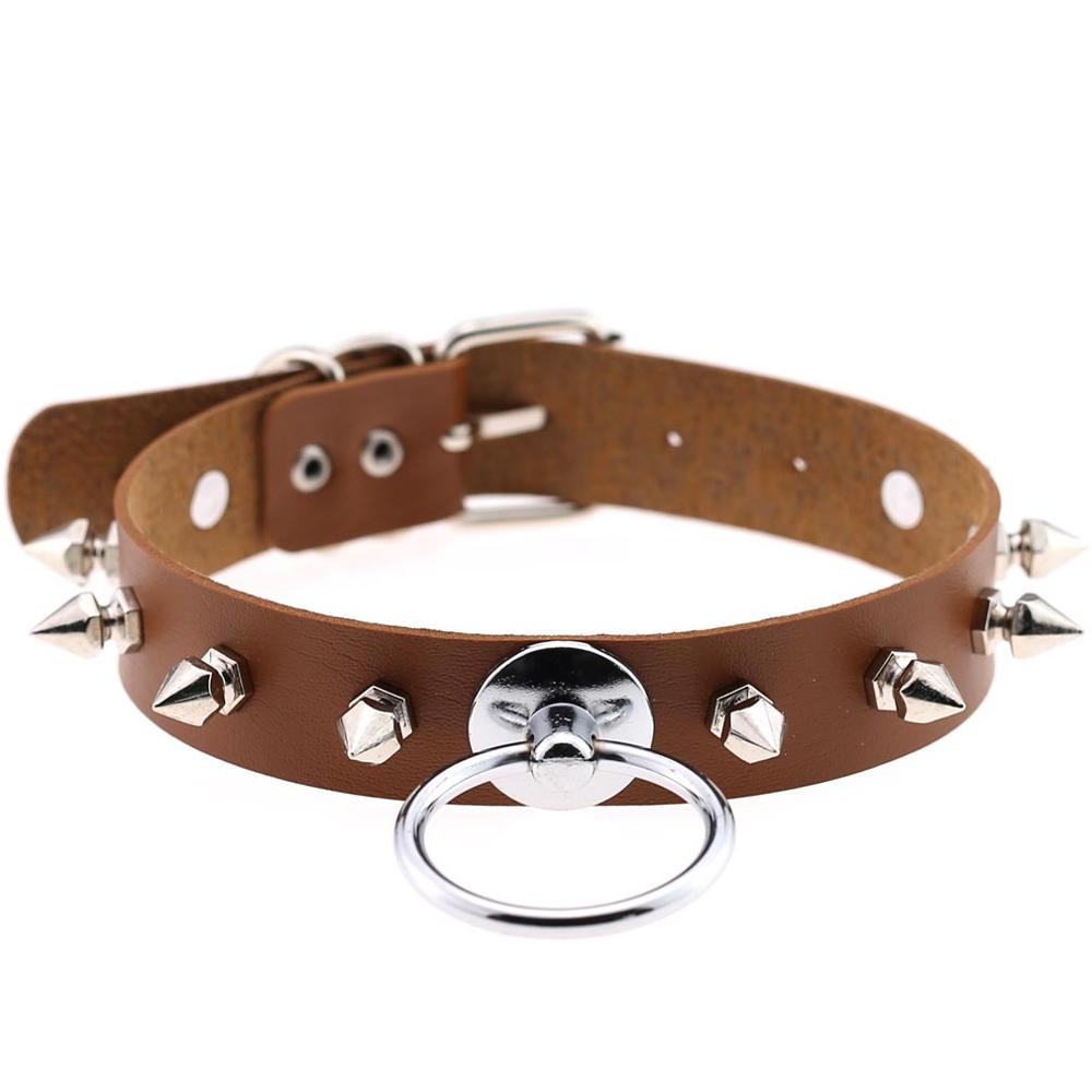 STUDDED LEATHER NECKLACE