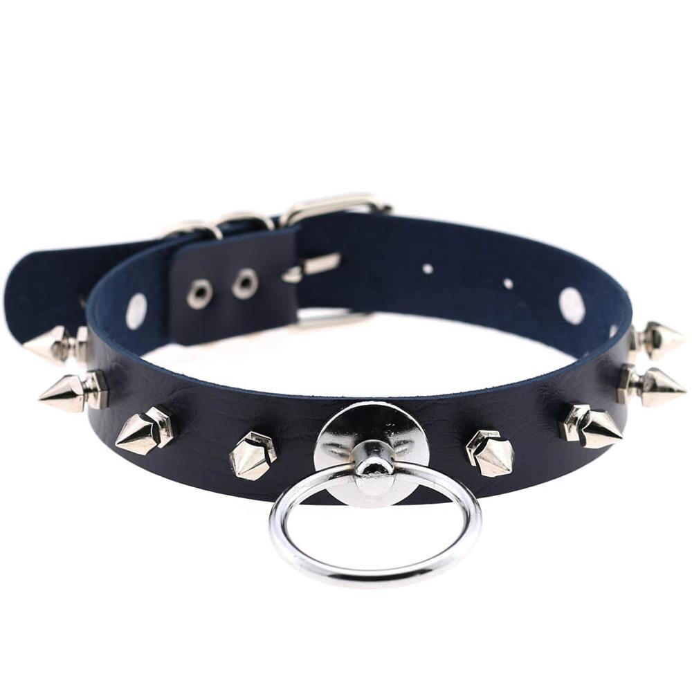 STUDDED LEATHER NECKLACE