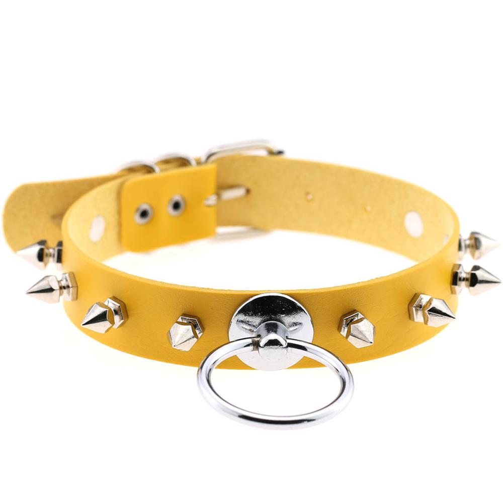 STUDDED LEATHER NECKLACE