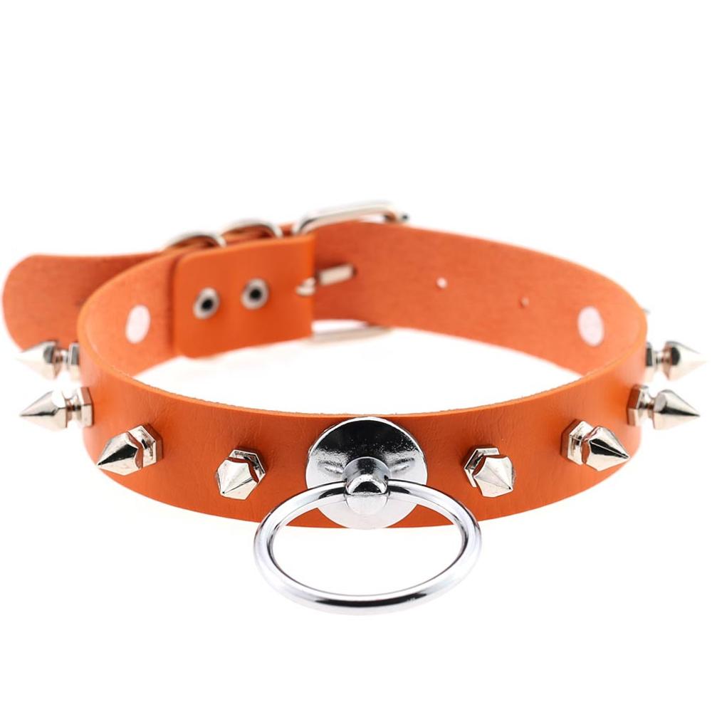 STUDDED LEATHER NECKLACE