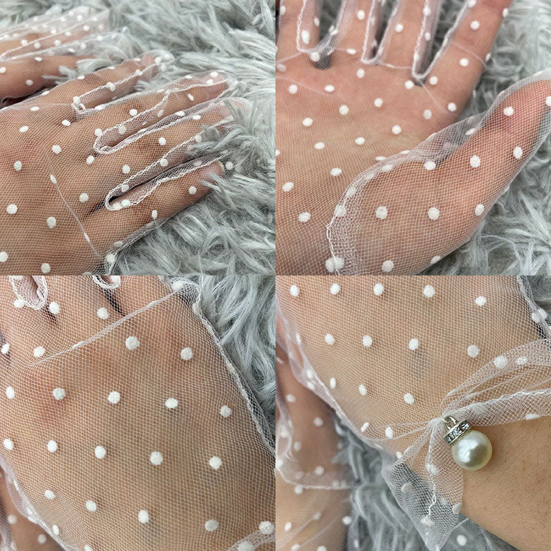 LACE GLOVE
