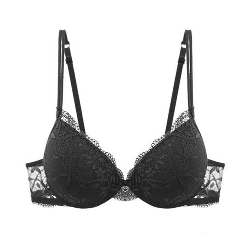 CLASSIC LACE BRA