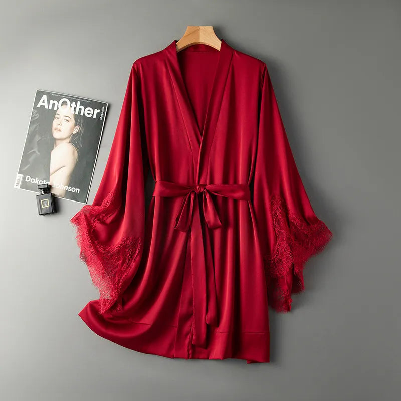 SATIN ROOF WITH LACE SLEEVES