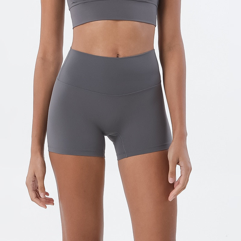 WOMEN'S SPORTS SHORTS