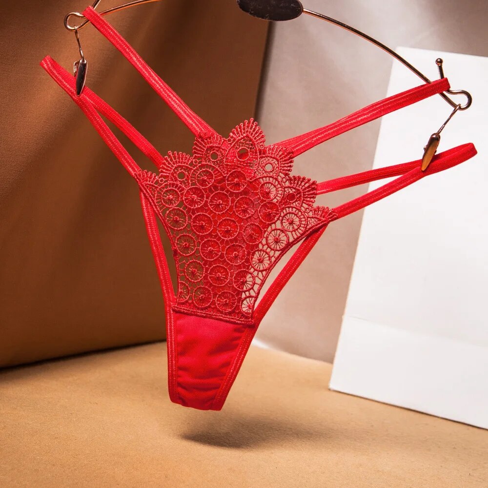 DECORATIVE STRAP TANGA