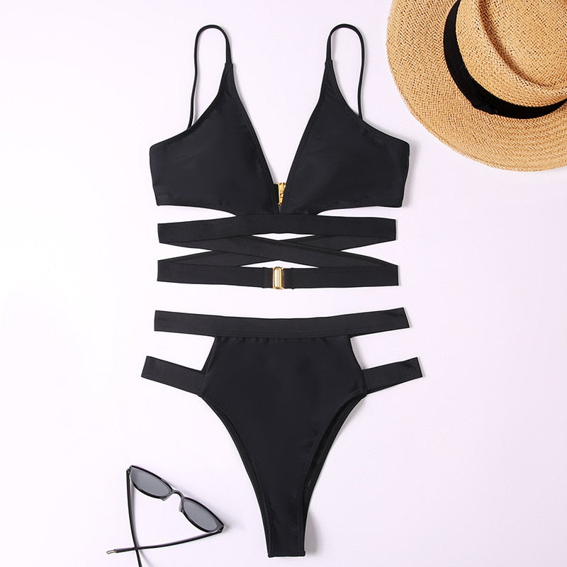 LOW-CUT BIKINI SET
