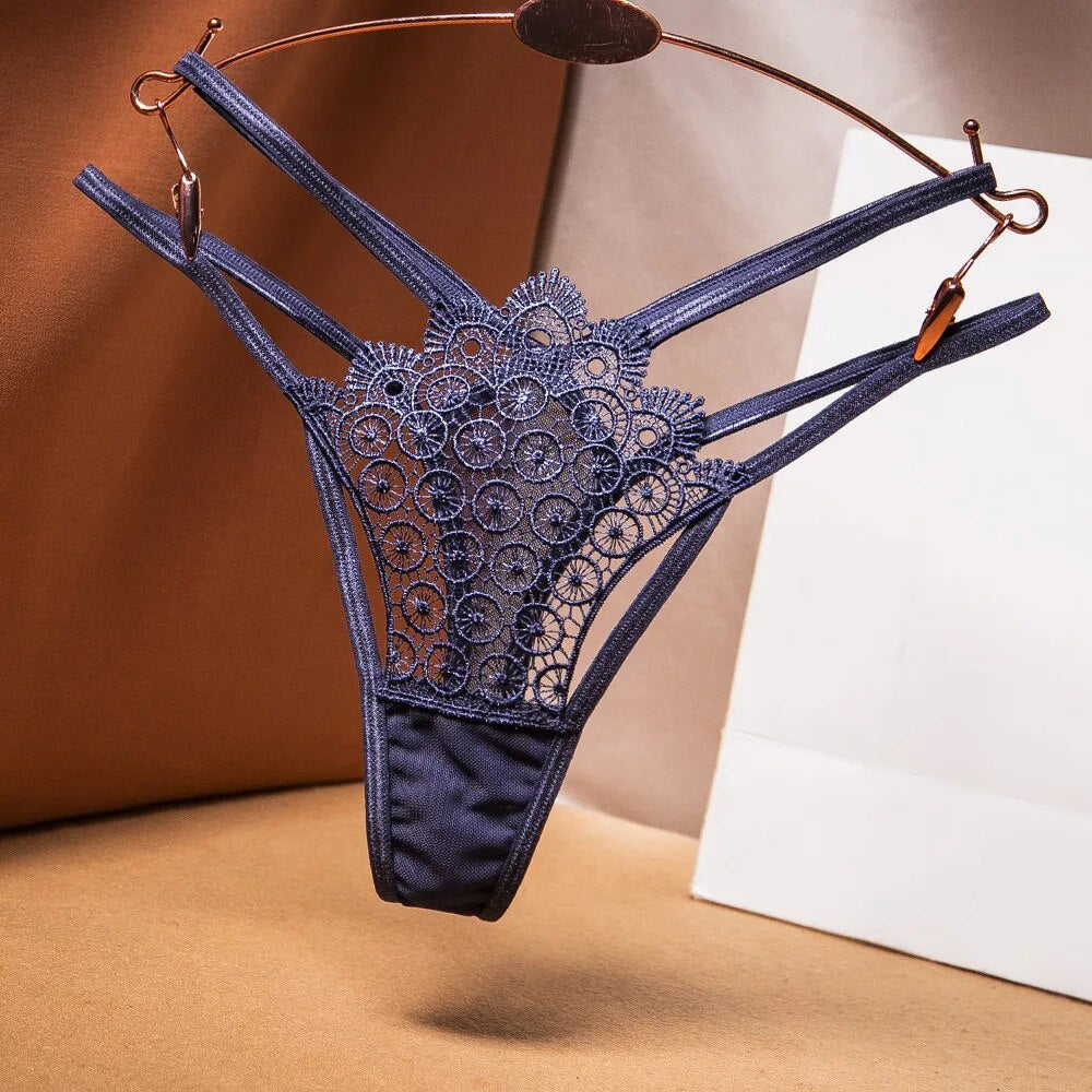 DECORATIVE STRAP TANGA