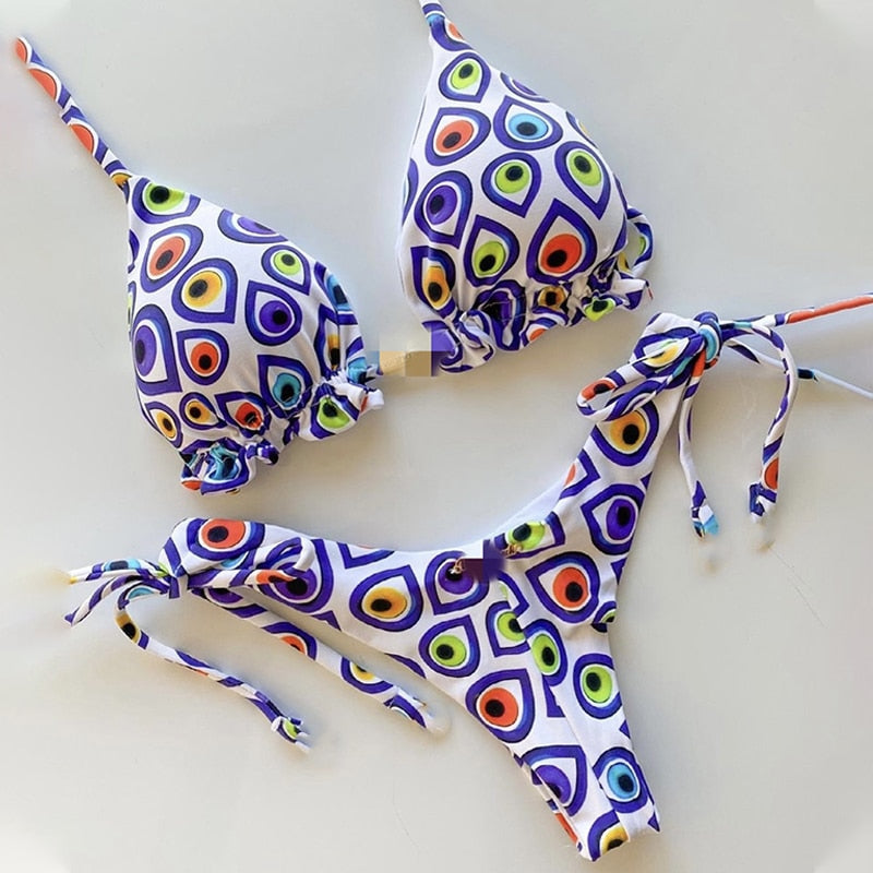 PÜSKÜLLÜ BİKİNİ