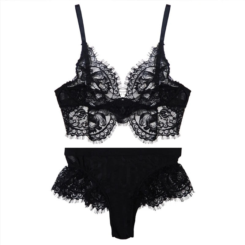 LACE UNDERWEAR SET