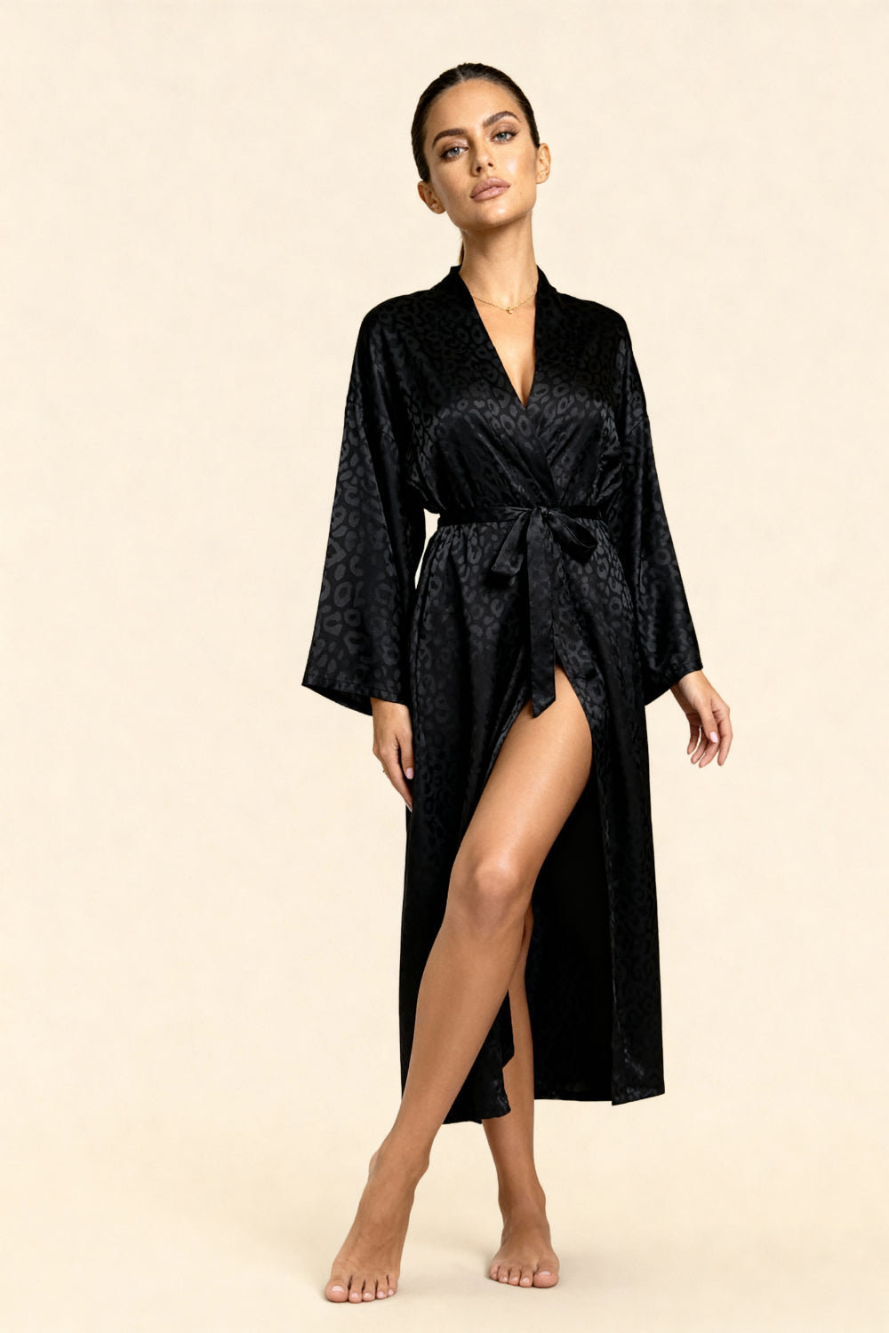 SHEBA – Tonlu Leopar Desenli Saten Jakarlı Kimono - Siyah